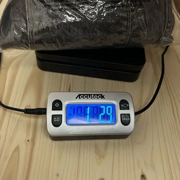 Frame Le Sylvie Slender Straight Jeans Women's‎ SZ 28 Distressed Raw Hem Stretch - Picture 10 of 10